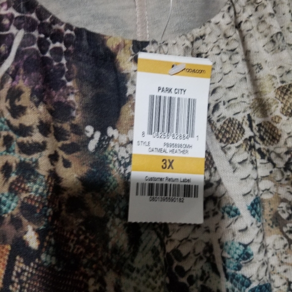 Top - Picture 4 of 4